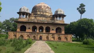 preview picture of video 'Top 10 Places to visit in Mirzapur'