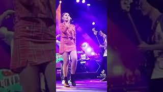 Download lagu emas hantaran cinta mp3