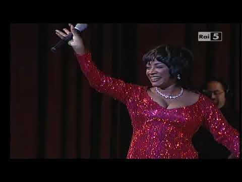 Patti Labelle Live at Umbria Jazz Gospel & Soul Easter Festival (Terni, 1997) - Full Concert