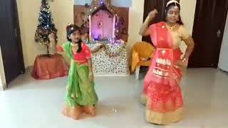 Christmas special performance!!Oorellam Mela Satham Dance Cover by Liza and Daisie