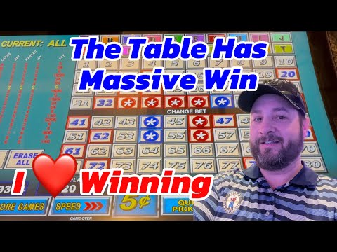 Der Keno-Tisch ist ein Riesenerfolg!