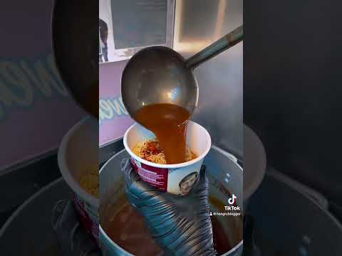 The best Birria ramen in LA #birria #birriaramen