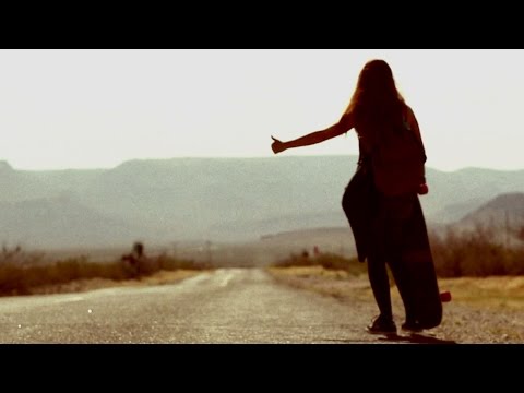 女性として一人旅をした方がいい理由 (Why You Should Travel Alone As A Woman)