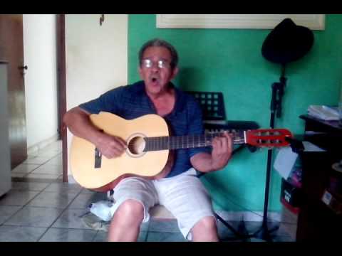 Joelho No Chão video
