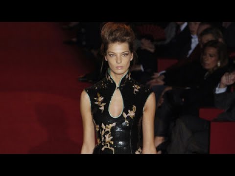 YVES SAINT LAURENT FALL WINTER 2004