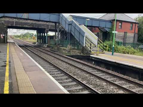 4L92 Ditton Terminal to Felixstowe