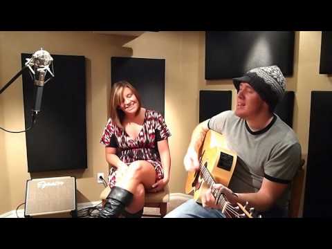 Jason Aldean Ft Kelly Clarkson - Don't You Wanna Stay (Elise Lieberth & Jeff Hendrick)