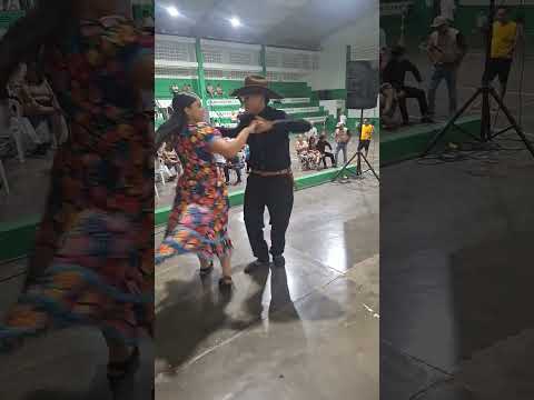 II MARATÓN ZAPATEANDO POR PUERTO LÓPEZ META PAREJA FINALISTA CATEGORÍA PROFESIONAL MIXTA 