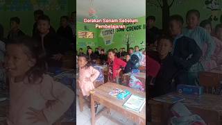 Download lagu Senam Lompat Kedepan Lompat Kebelakang sebelum Mulai Pembelajaran #shorts mp3 Download lagu Senam Lompat Kedepan Lompat Kebelakang sebelum Mulai Pembelajaran #shorts mp3