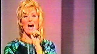 Dusty Springfield - Nothing Rhymed +