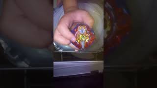 ベイブレードバーストトーナメントしてロックのゆるいあいつがかった！？
