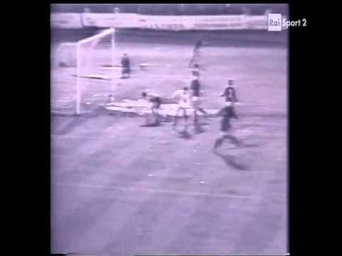1977 (November 2) Lokomotiva Kosice (Czech.) 1-Austria Vienna (Austria) 1 (Cup Winners Cup).wmv