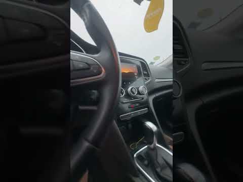 фото renault megane iv рестайлинг 0