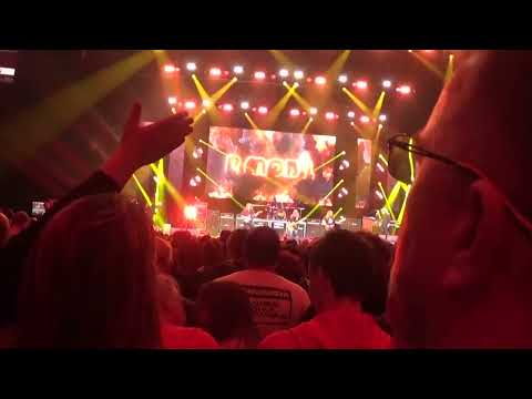 2023.04.30 Bp. Aréna, P Mobil 50 - Tűzimádó