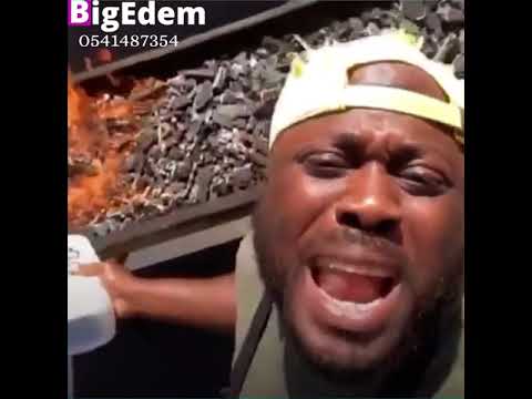 Any Lady Who Takes Momo And Doesn’t Show Up Should Go To He.ll - Man Prays In Ewe 😂