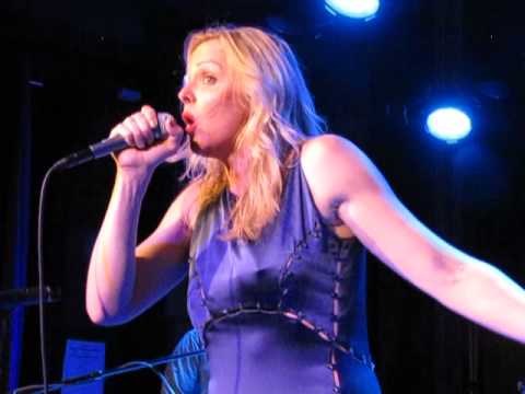 Storm Large-"Total Eclipse of the Heart"+"More than a Feeling"(intro)-4/20/13-Mill Valley