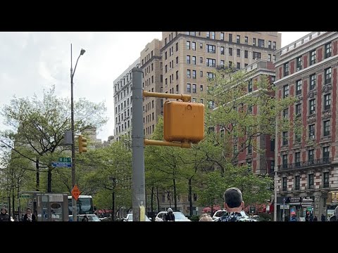 Happy Weekend ! West Side 86 street weekend Traffic