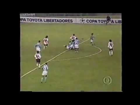 River Plate 1-2 Grêmio, 24/04/2002