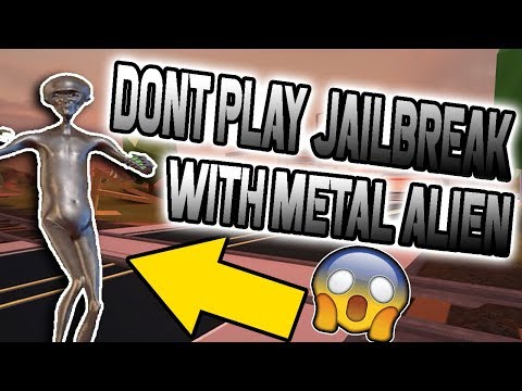 DON'T PLAY JAILBREAK WITH METAL ALIEN HOWARD AT 3 AM! (CREEPY)
