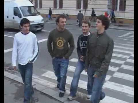 Armonix - Cineva sus in cer