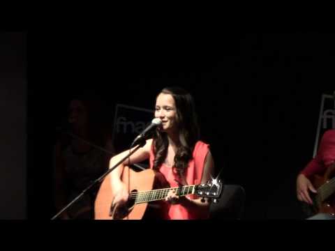 Inês Côrte-Real - Hey Boy - Live Fnac Chiado