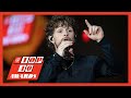 Tom Grennan - 'Little Bit of Love' & 'By Your Side' (live bij de Qmusic Top 40 Awards 2023)