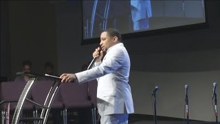 Pastor Smokie Norful - How to Handle a Bad Day | Short Stories, Big Lessons Series - Week 2