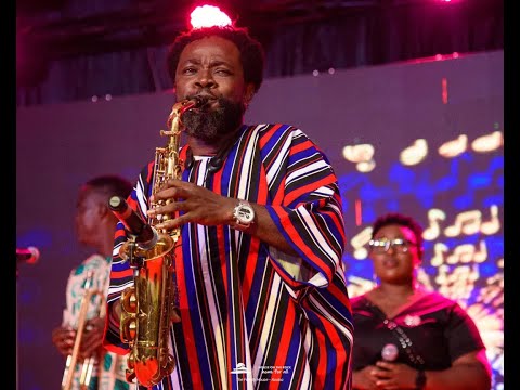 CHRIS ND (LIVE MINISTRATION) AT HOTR ASABA