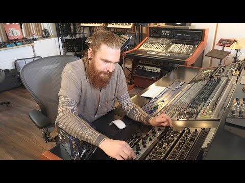 tech-talk-rodhad-talks-us-through-his-studio-gear-and-processes