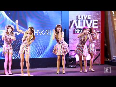 190824 BNK48 Namsai - BNK Festival @ Toyota Fun Space, Phuket [Fancam 4k60p]