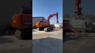 Hitachi ZX300LC-6 excavadora de cadenas | Imagen 4 - Machineryline