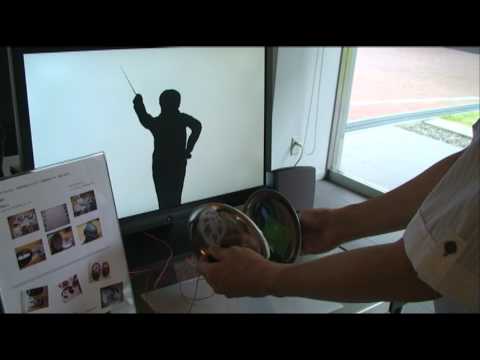 授業課題作品（インタラクティブメディア学科展示）
