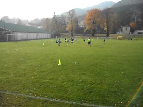 111106 u12 asv - admira 0:8 (0:4), eckball1