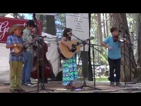 2016-06-18 2016 CBA FDF - Verns Stage - Rambling Minors - Clinch Mountain Backstep