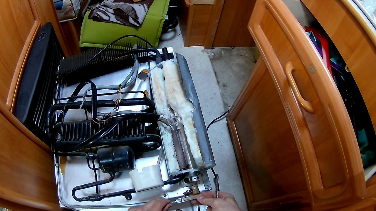 Watch Lodówka absorbcyjna Electrolux w przyczepie kempingowej - montaż dyszy palnika gazu now Lodówka absorbcyjna Electrolux w przyczepie kempingowej - montaż dyszy palnika gazu