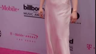 BBMAs 2017 FashionCam Alexa Losey