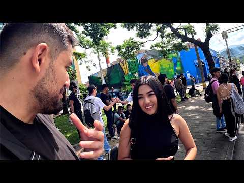 Medellín College Girl Started Flirting With Me… Then Invited Me Home 🇨🇴