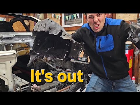 Thumbnail for The bmw G60 2025 received its first new parts! Let's rebuild it!  by Video c, BMW, video, Car, vide