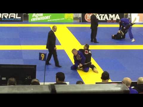 Bjj Europeans 2015 brown master4 absolute quarterfinal