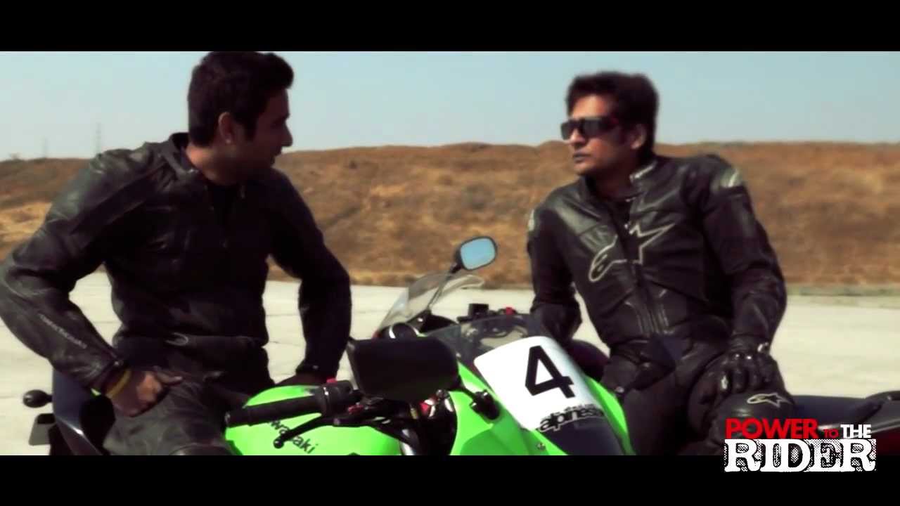 Ninja 250R Vs CBR 250R : The Quarter Litre Dash - by Power To The Rider