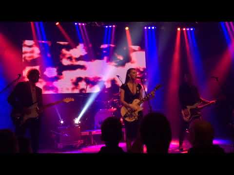 Chrysta Bell - Swing With Me - Prague - 2017-11-21