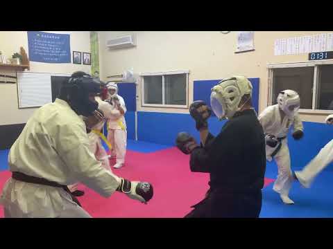 ビジネスマンクラススパーリング