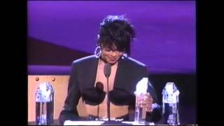 [問卦] Janet Jackson以前很紅嗎??