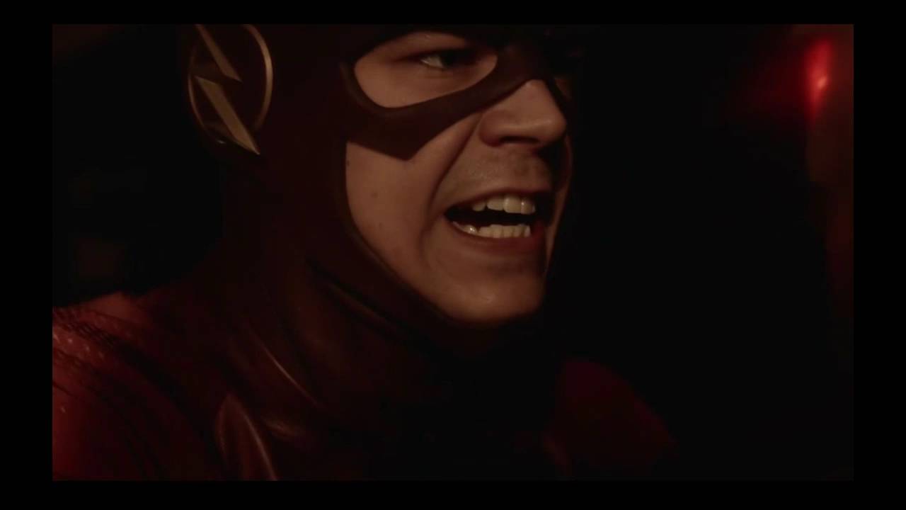 Flash Saves His Mother And Creates The Flashpoint Paradox - YouTube
