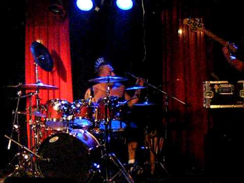 HOLDCELL - Chuck playing drums