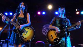 Azure Ray - Rise Live at Knitting Factory 11-14-10.m2ts