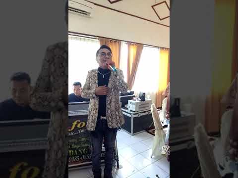 Dody Ariesta show, minang taluak bayua..