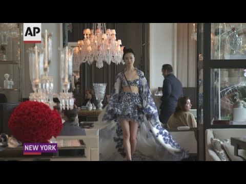 Designer Ines di Santo describes her latest collection, saying "color is very important" to her as a designer. (April 16)