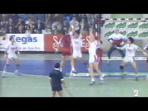 Copa de Europa -1993/94 - Teka vs Veszprem(HUN) - Octavos-Vta (Santander)
