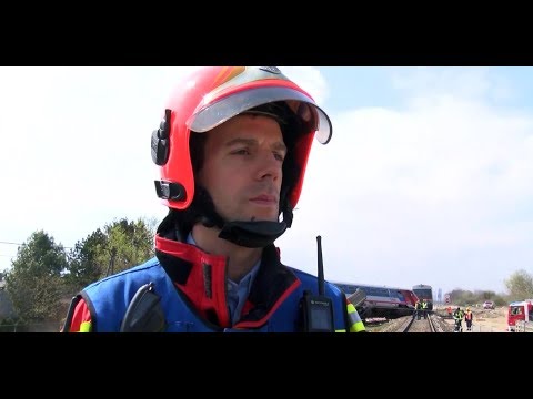 LKW von Zug erfasst: Interview mit Berufsfeuerwehr